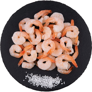 Креветки королевские варёно-мороженые, очищенные с хвостом 41/50