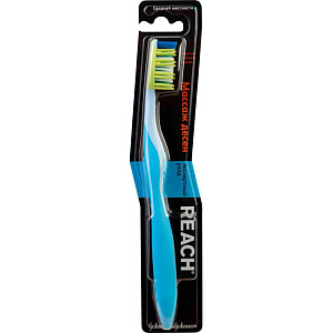 Зубная щетка Reach Dual Effect Средняя жесткость, в ассортименте